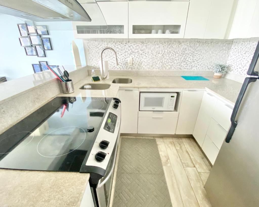 Kasa Brisa Marina Ocean View Balcony Beachfront سان خوان المظهر الخارجي الصورة